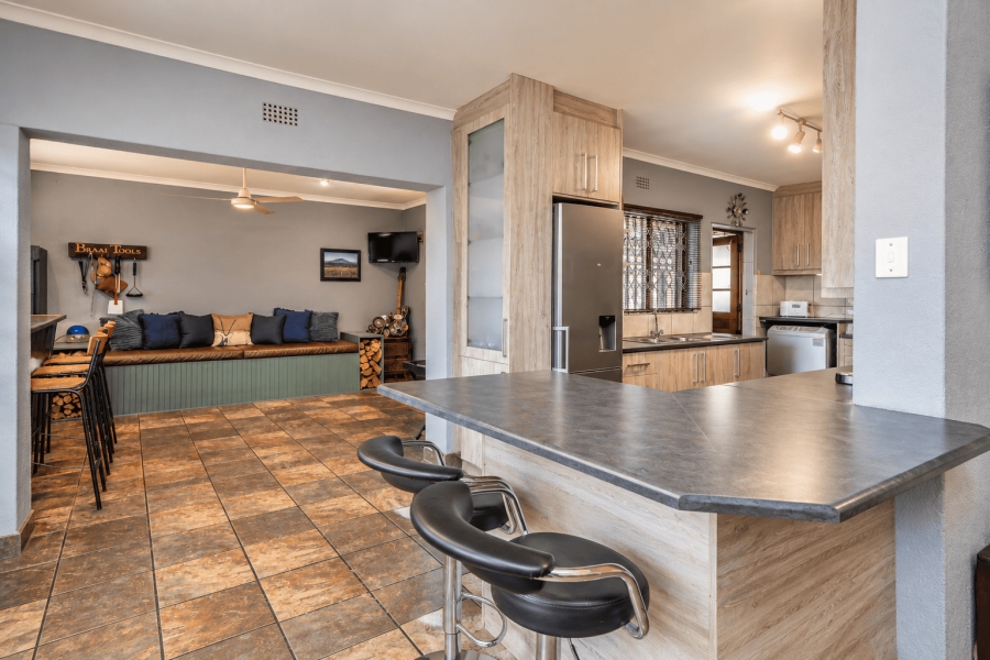 3 Bedroom Property for Sale in Morgenster Heights Western Cape